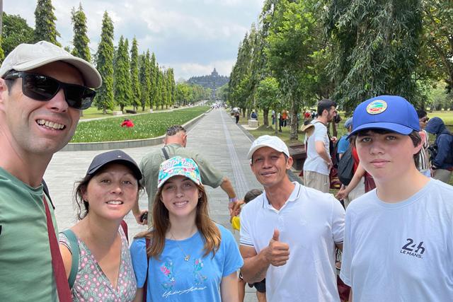 Borobudur Trmple Tour from Semarang, Car Hire with Driver in Semarang, Private Car Rental with Driver in Semarang