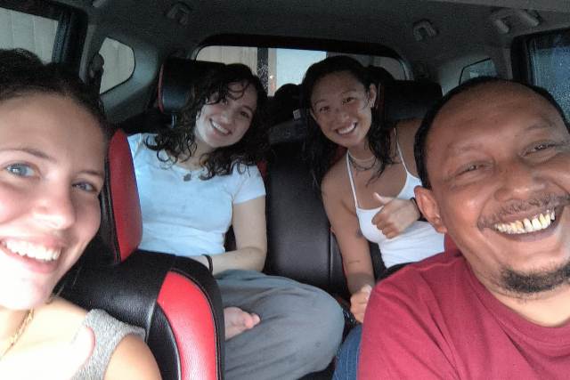 Surabaya Private Car Rental with Driver